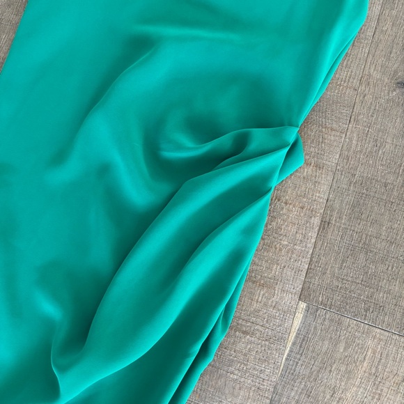 amanda uprichard samba green halter draped dress - Picture 5 of 7